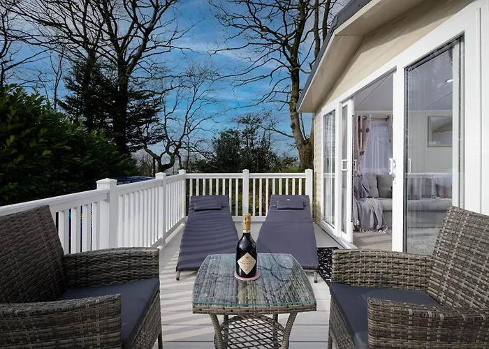 Ribble Heights Holiday Lodge, Stunning Views & Spacious Decking