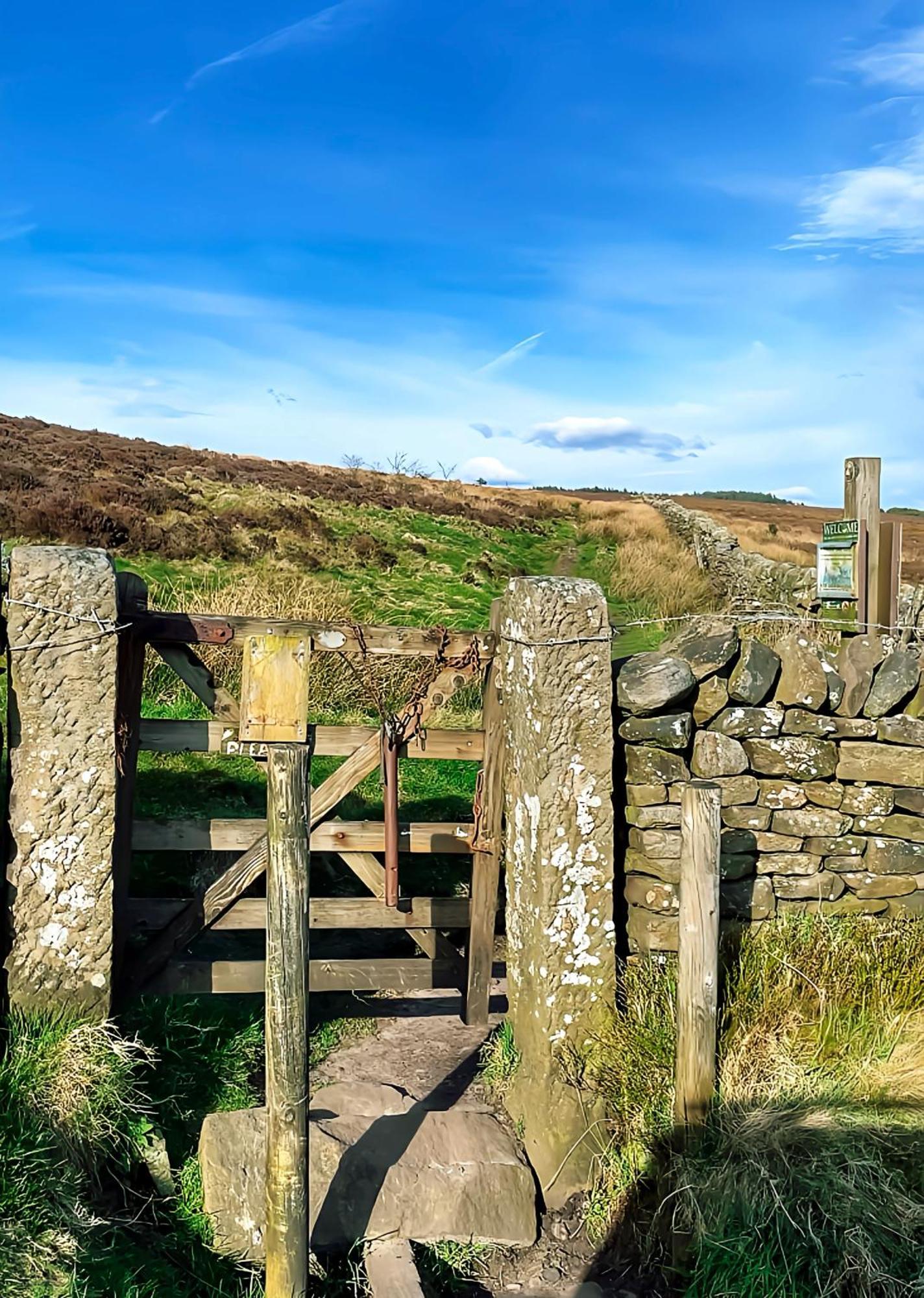 Ribble Heights Lodge, Stunning Views & Spacious Decking Campsite