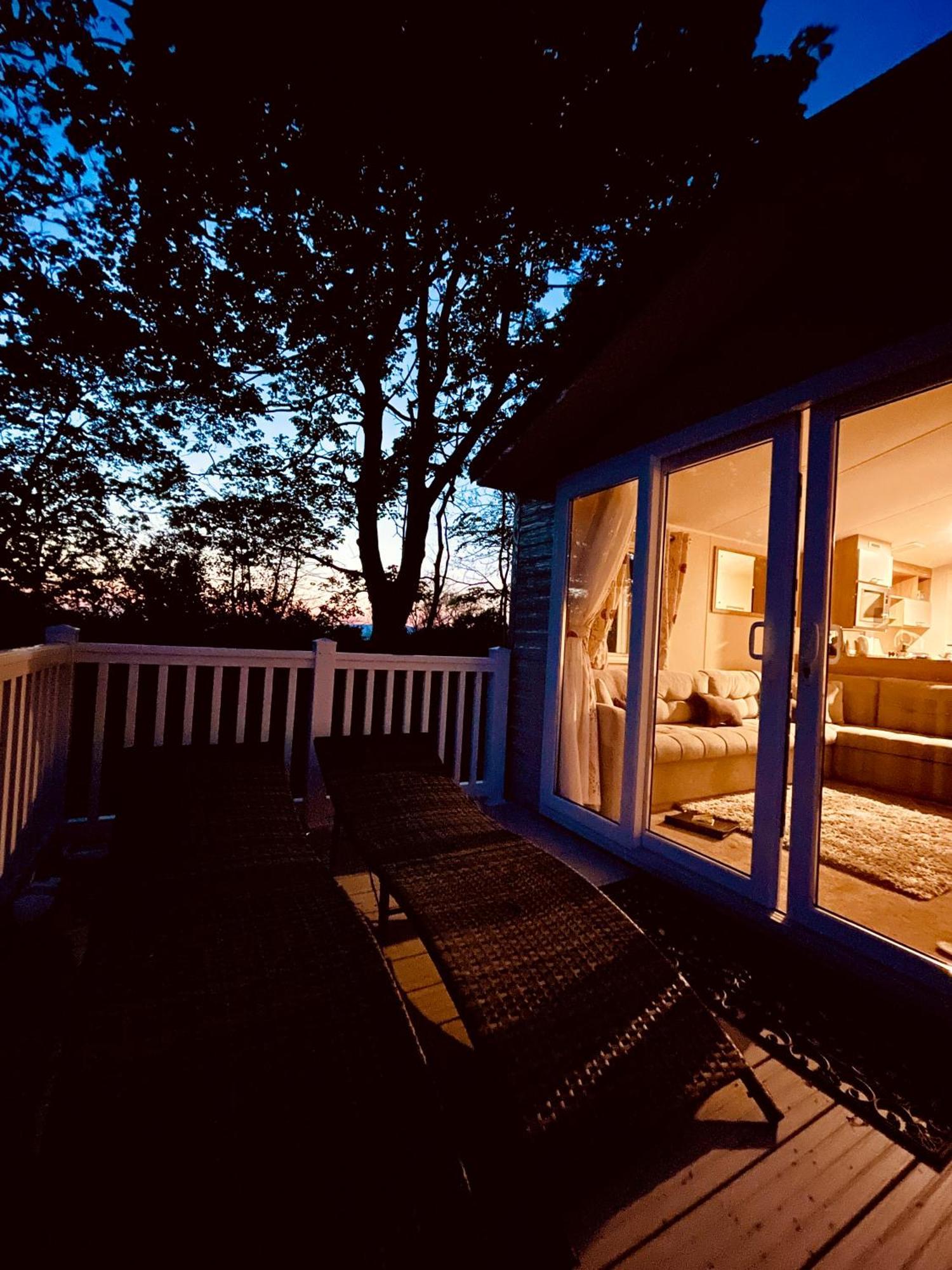 Ribble Heights Lodge, Stunning Views & Spacious Decking *